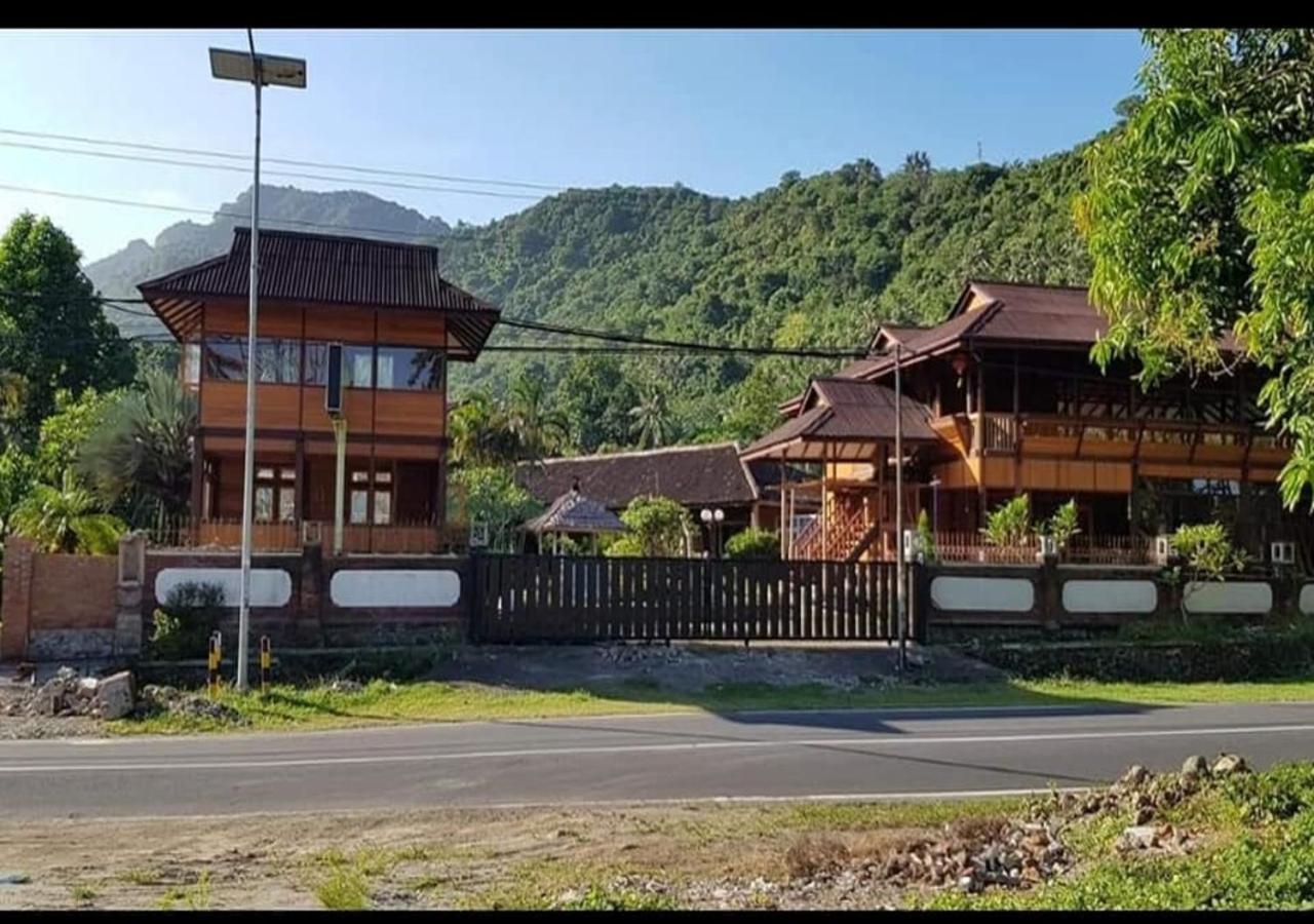 Hotel Besar Bulan Baru - Senggigi Exterior foto