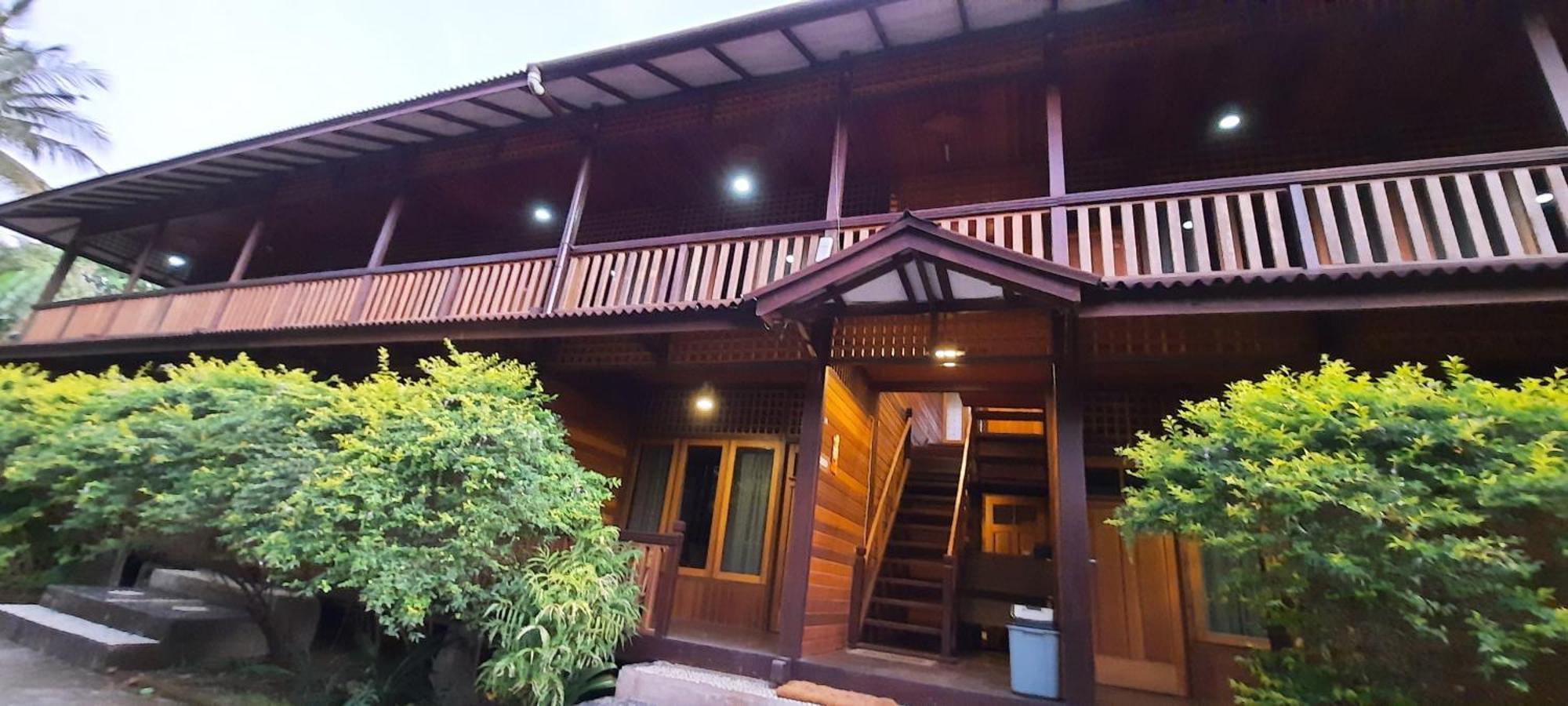 Hotel Besar Bulan Baru - Senggigi Exterior foto