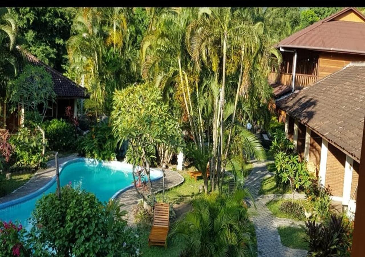 Hotel Besar Bulan Baru - Senggigi Exterior foto